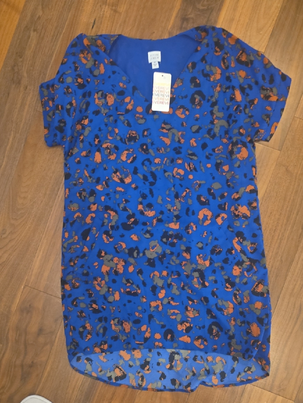 Evereve Cobalt Blue Leopard Print Short Sleeve Dress